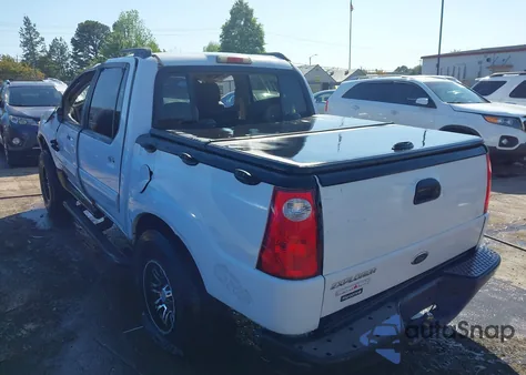 2002 Ford Explorer Sport Trac from USA, damaged, VIN 1FMZU67E22UB66625